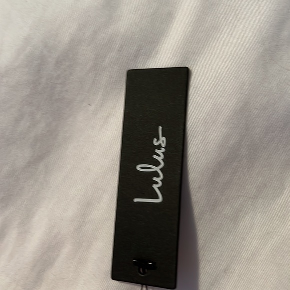 Lulus formal pink dress. - Picture 3 of 3